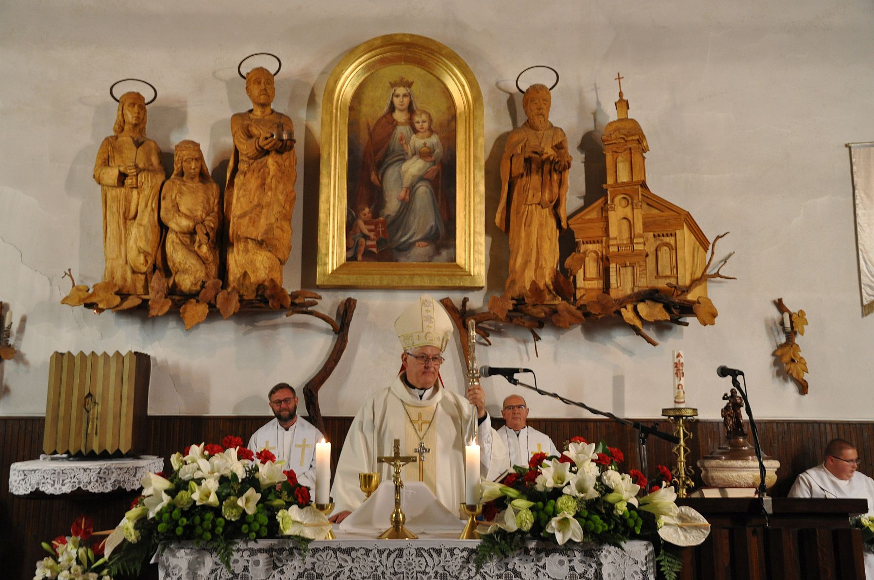 Magyarok Nagyasszonya - püspöki misével ünnepelték az öreghegyi templom búcsúját